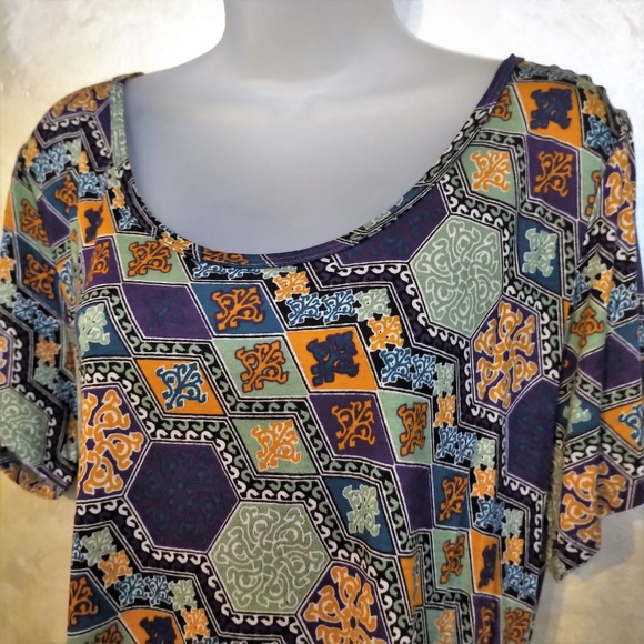 Super Soft Lularoe Tunic Tee Like New L - Picture 2 of 5